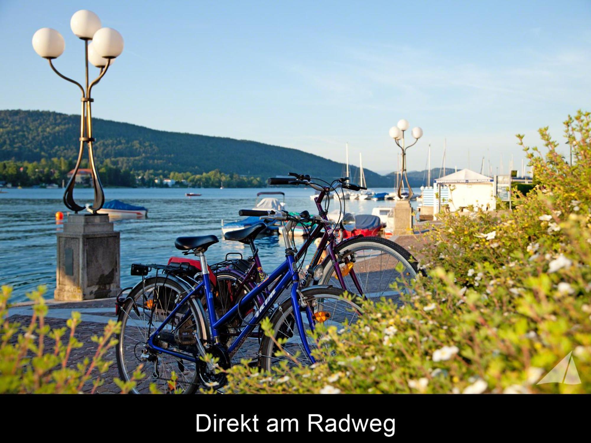 Hotel-Restaurant "Veldener Traumschiff" Direkt Am See In 2Min Im Zentrum Velden am Wörthersee Eksteriør bilde