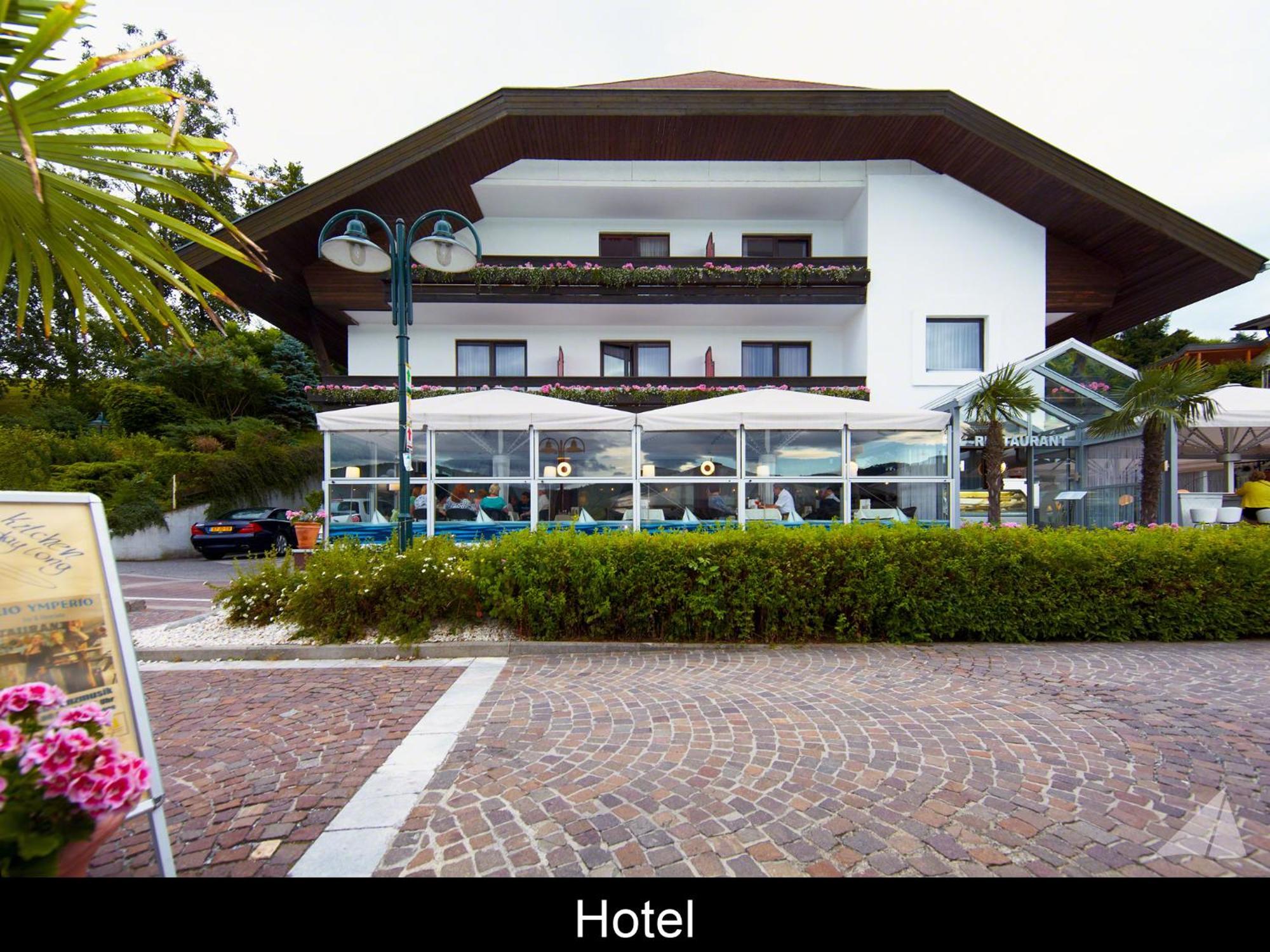 Hotel-Restaurant "Veldener Traumschiff" Direkt Am See In 2Min Im Zentrum Velden am Wörthersee Eksteriør bilde