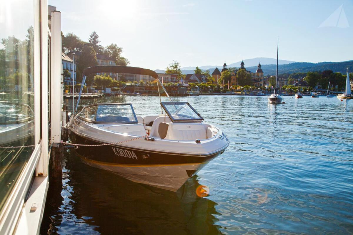 Hotel-Restaurant "Veldener Traumschiff" Direkt Am See In 2Min Im Zentrum Velden am Wörthersee Eksteriør bilde