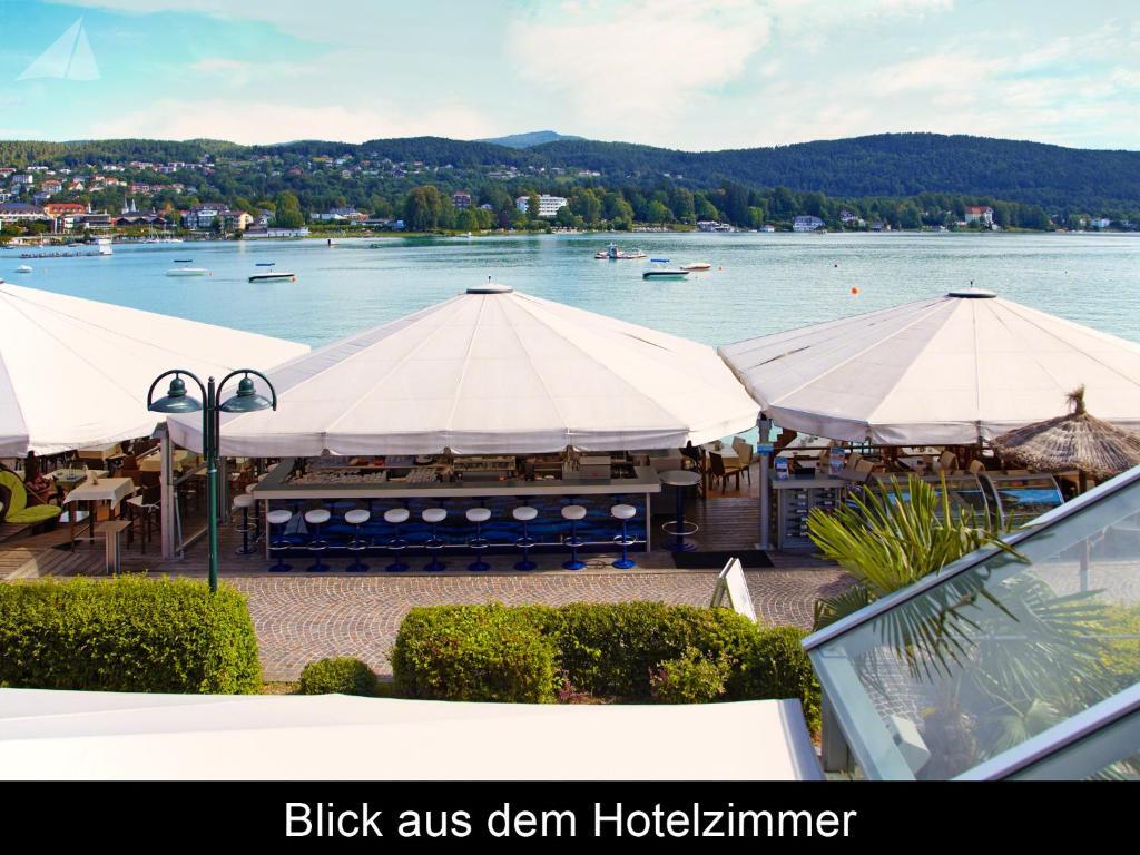 Hotel-Restaurant "Veldener Traumschiff" Direkt Am See In 2Min Im Zentrum Velden am Wörthersee Eksteriør bilde